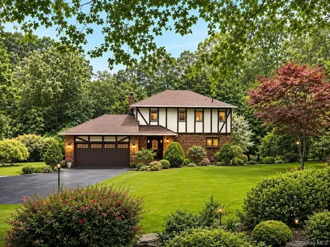 96 Edgewood Drive Central Valley NY 10917