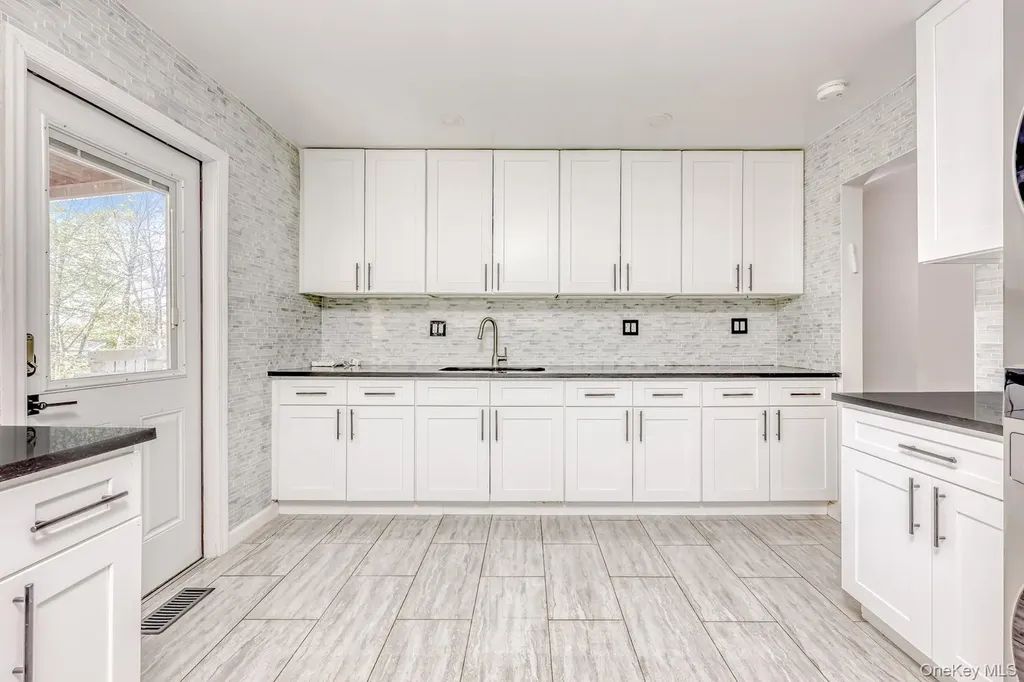 129 E Willow Tree Road Spring Valley NY 10977