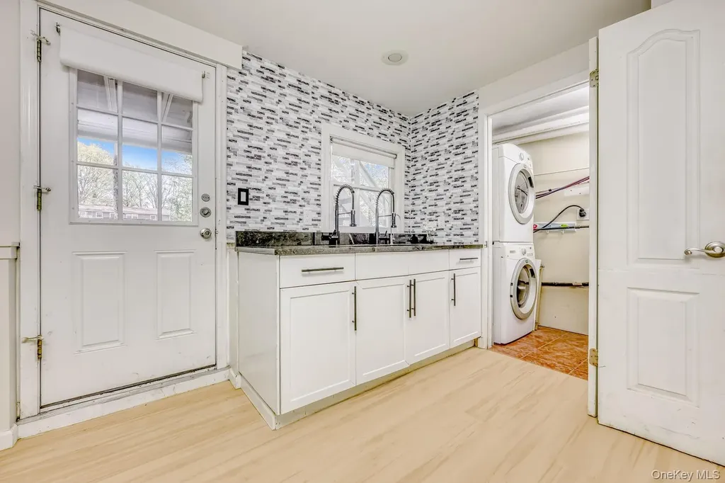 129 E Willow Tree Road Spring Valley NY 10977