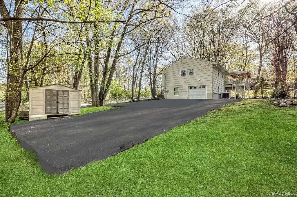 129 E Willow Tree Road Spring Valley NY 10977
