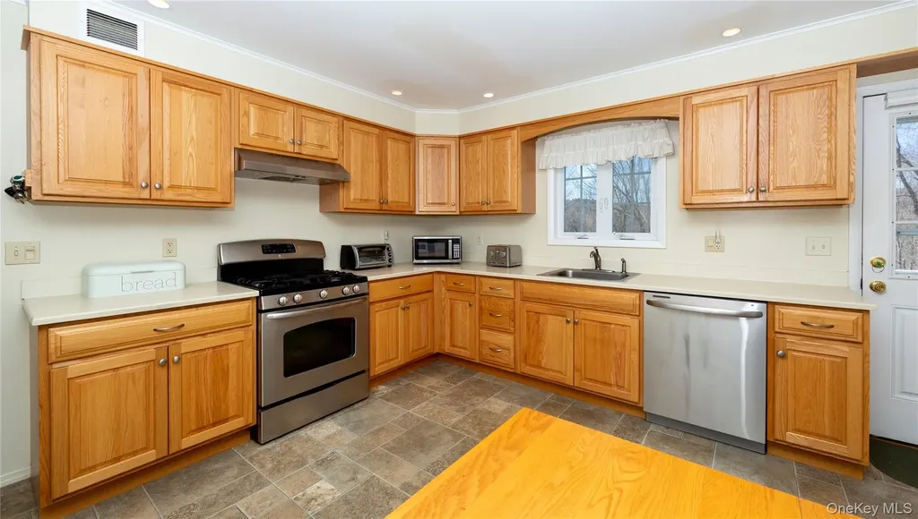63 Hoags Corners Road Wingdale NY 12594