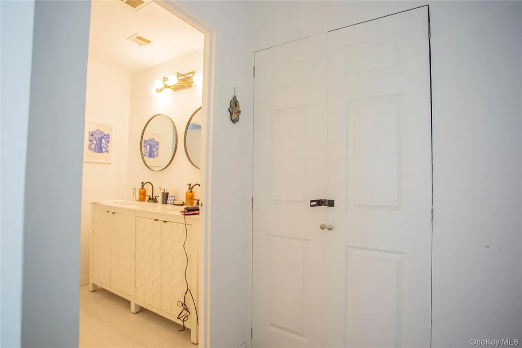 100 W Broadway Long Beach NY 11561