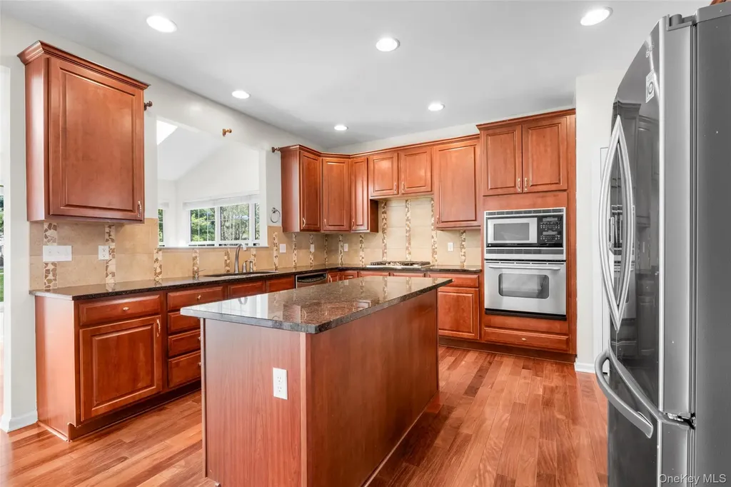 411 Vassar Place Fishkill NY 12524