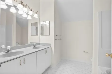 411 Vassar Place Fishkill NY 12524