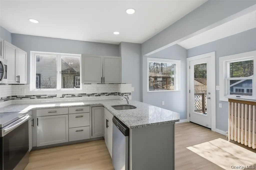 110 Innis Avenue Poughkeepsie NY 12601