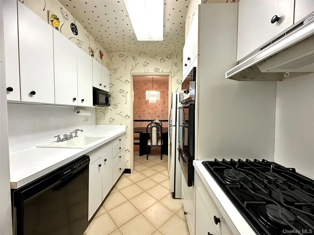 2265 Gerritsen Avenue Brooklyn NY 11229