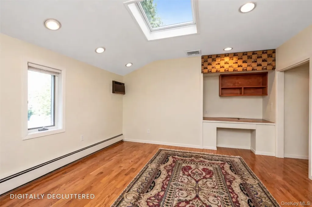 76 Parkview Drive Searingtown NY 11507