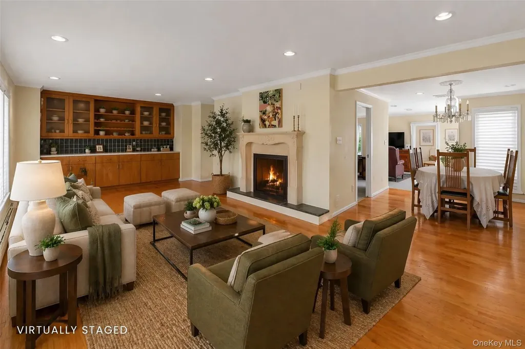 76 Parkview Drive Searingtown NY 11507