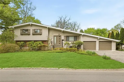 58 Spencer Court Hartsdale NY 10530