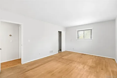 58 Spencer Court Hartsdale NY 10530