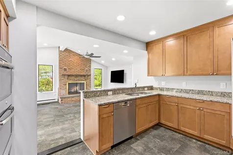 58 Spencer Court Hartsdale NY 10530
