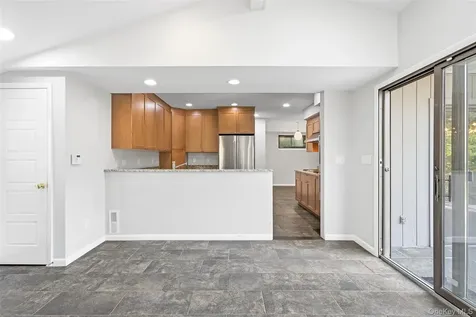 58 Spencer Court Hartsdale NY 10530