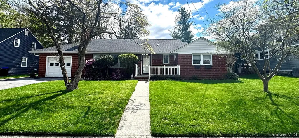 16 Beechwood Terrace Poughkeepsie NY 12601