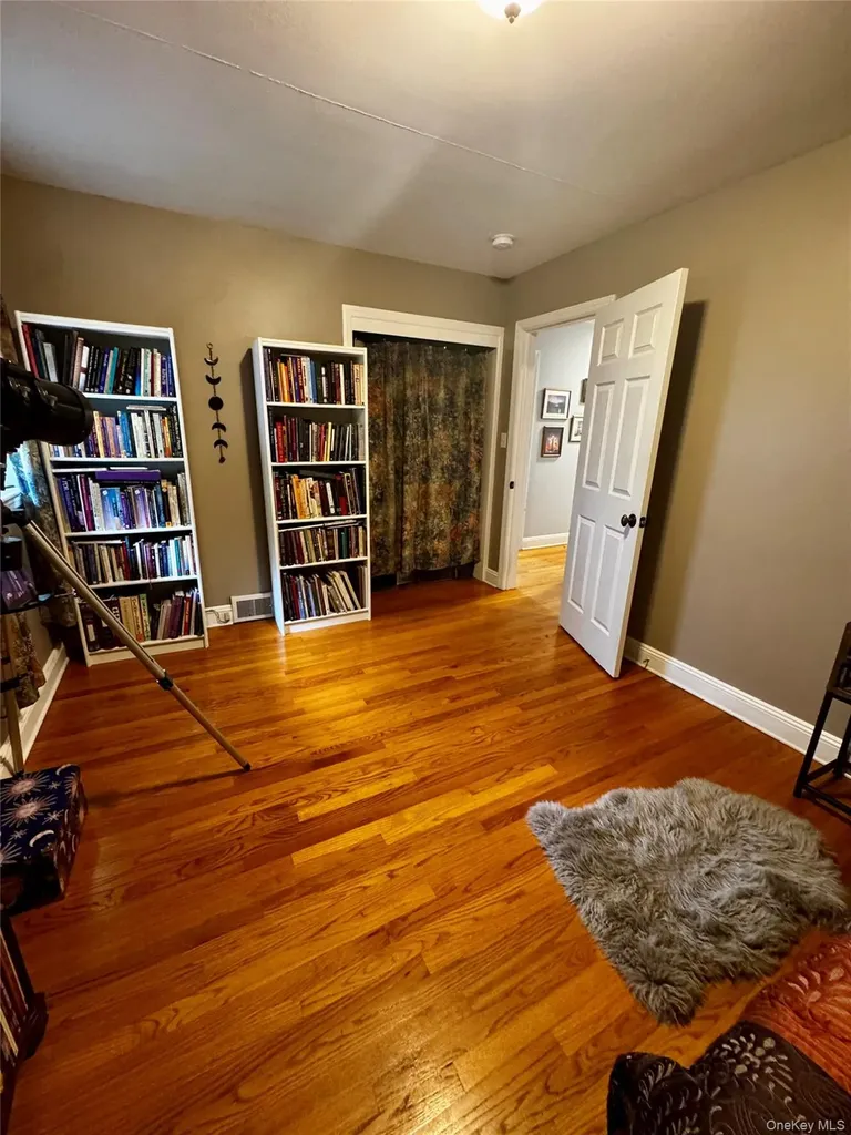 16 Beechwood Terrace Poughkeepsie NY 12601