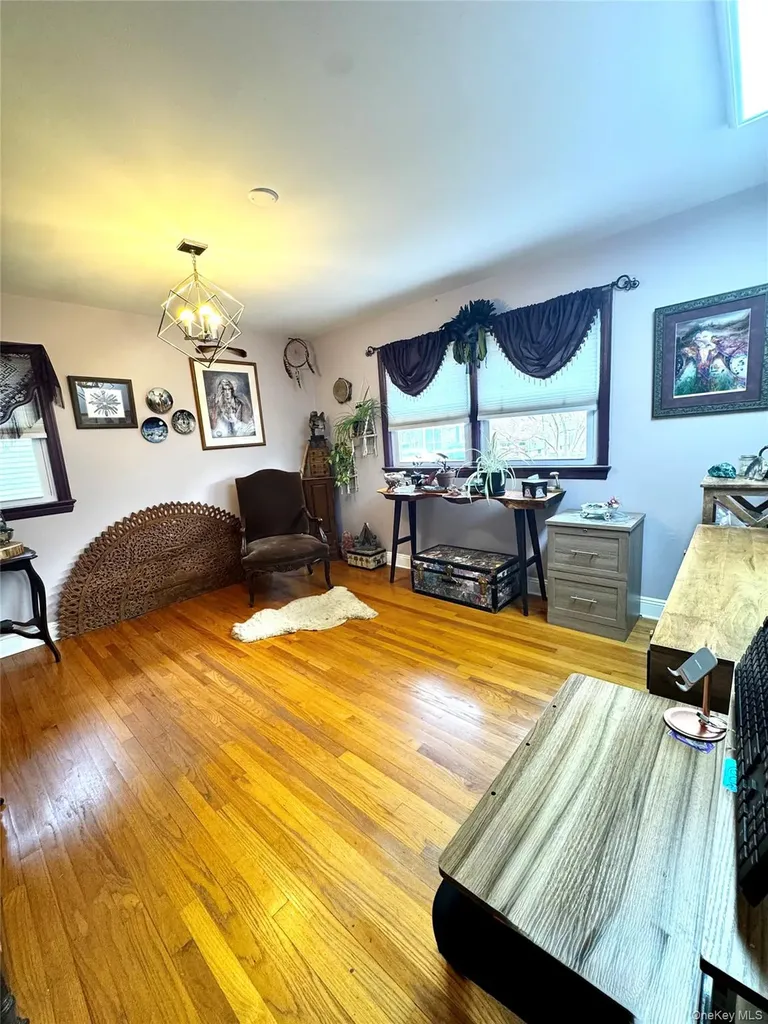 16 Beechwood Terrace Poughkeepsie NY 12601