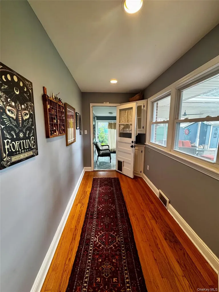 16 Beechwood Terrace Poughkeepsie NY 12601