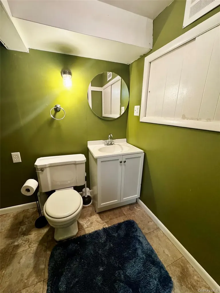 16 Beechwood Terrace Poughkeepsie NY 12601