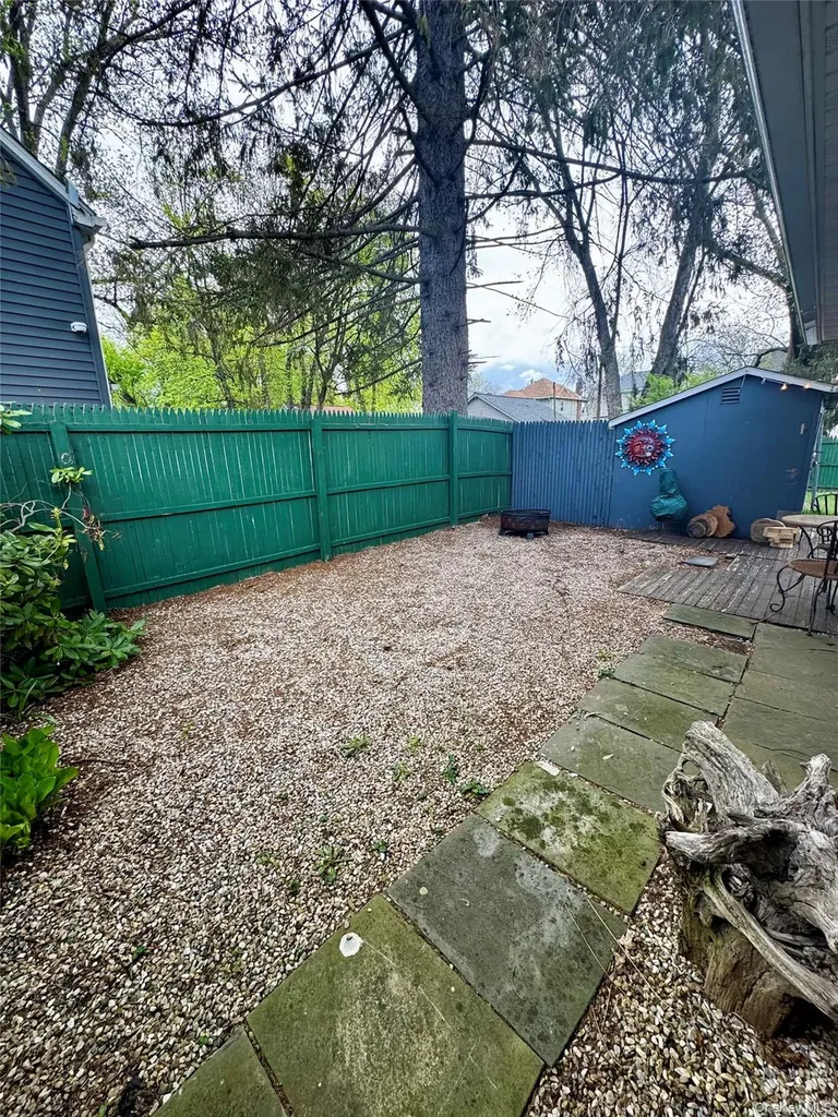 16 Beechwood Terrace Poughkeepsie NY 12601