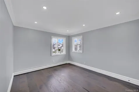 1716 White Street North Bellmore NY 11710