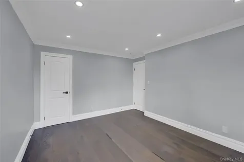 1716 White Street North Bellmore NY 11710