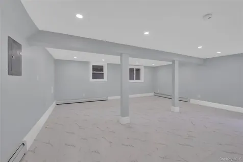 1716 White Street North Bellmore NY 11710