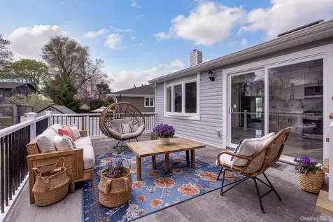 1716 White Street North Bellmore NY 11710
