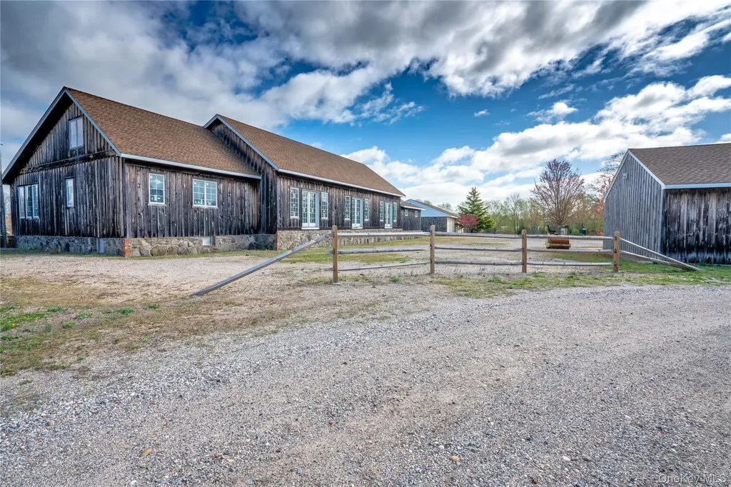 29525 Main Orient NY 11957