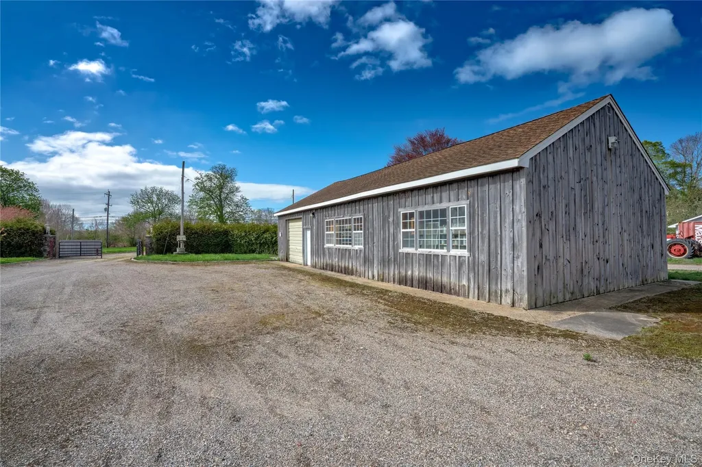 29525 Main Orient NY 11957