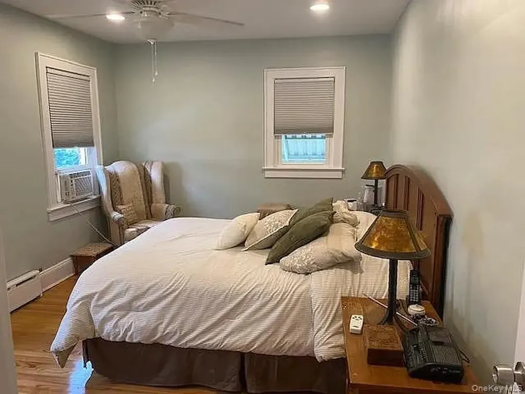5 Crab Avenue Lynbrook NY 11563