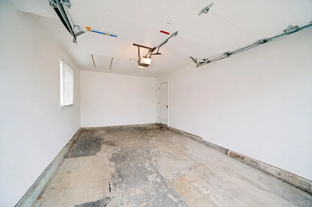 2679 Heather Avenue Medford NY 11763