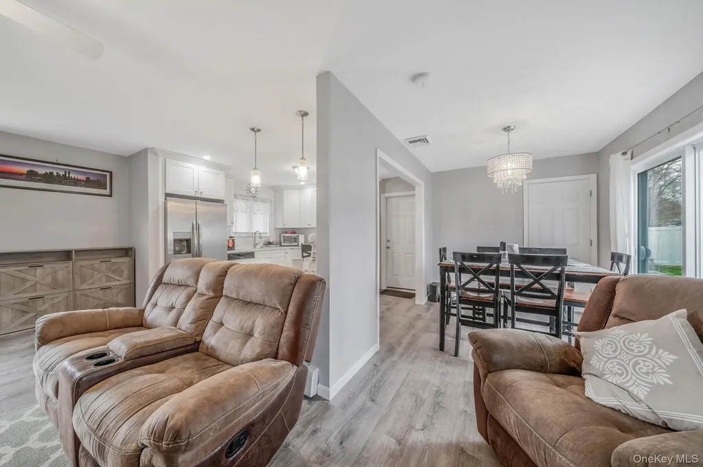 2679 Heather Avenue Medford NY 11763