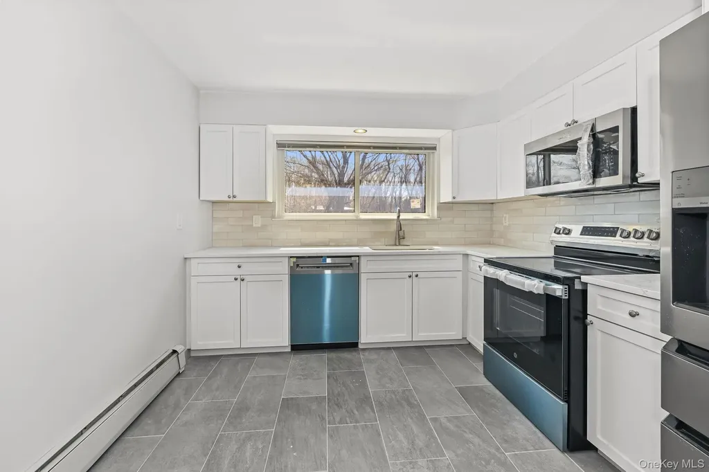 105 Coachlight Square Montrose NY 10548