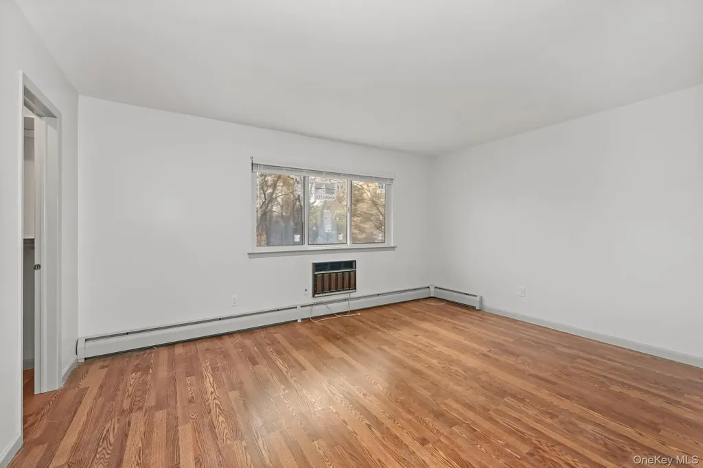 105 Coachlight Square Montrose NY 10548