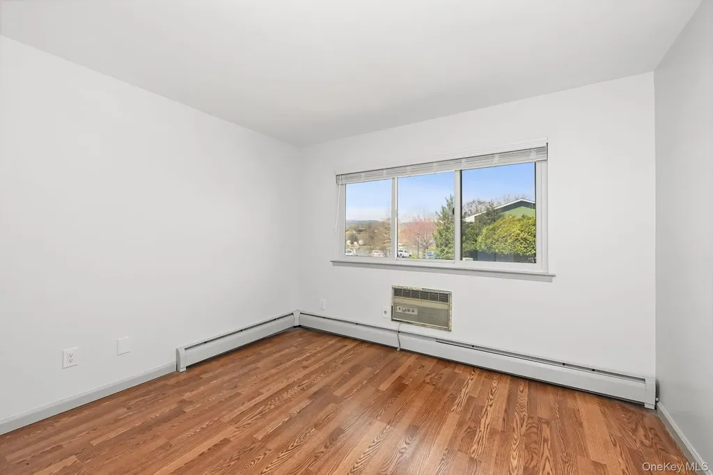 105 Coachlight Square Montrose NY 10548