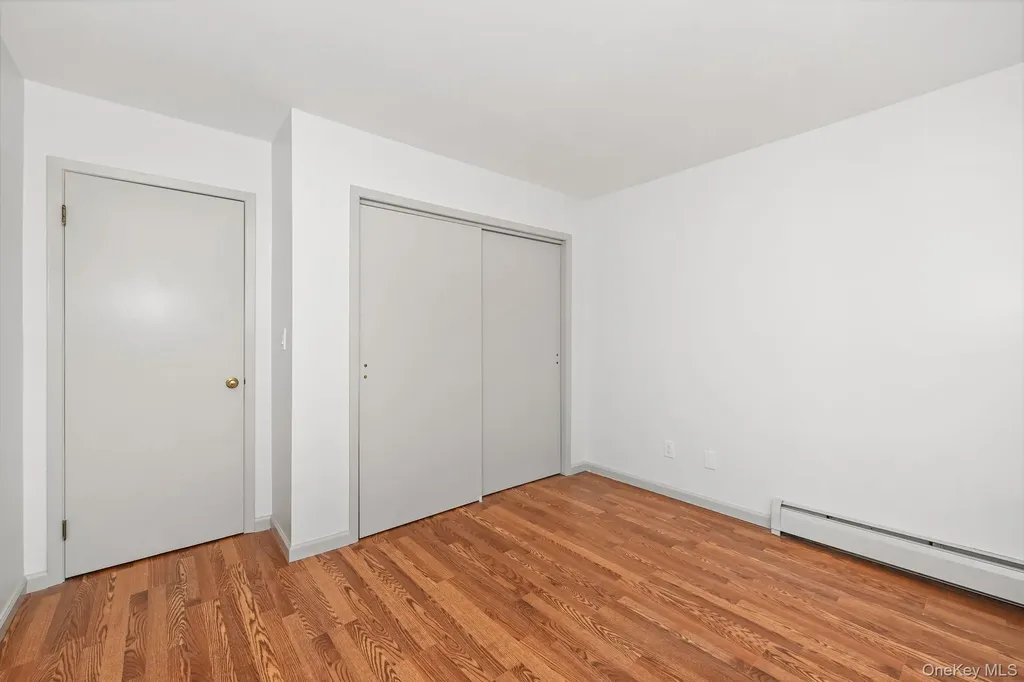 105 Coachlight Square Montrose NY 10548