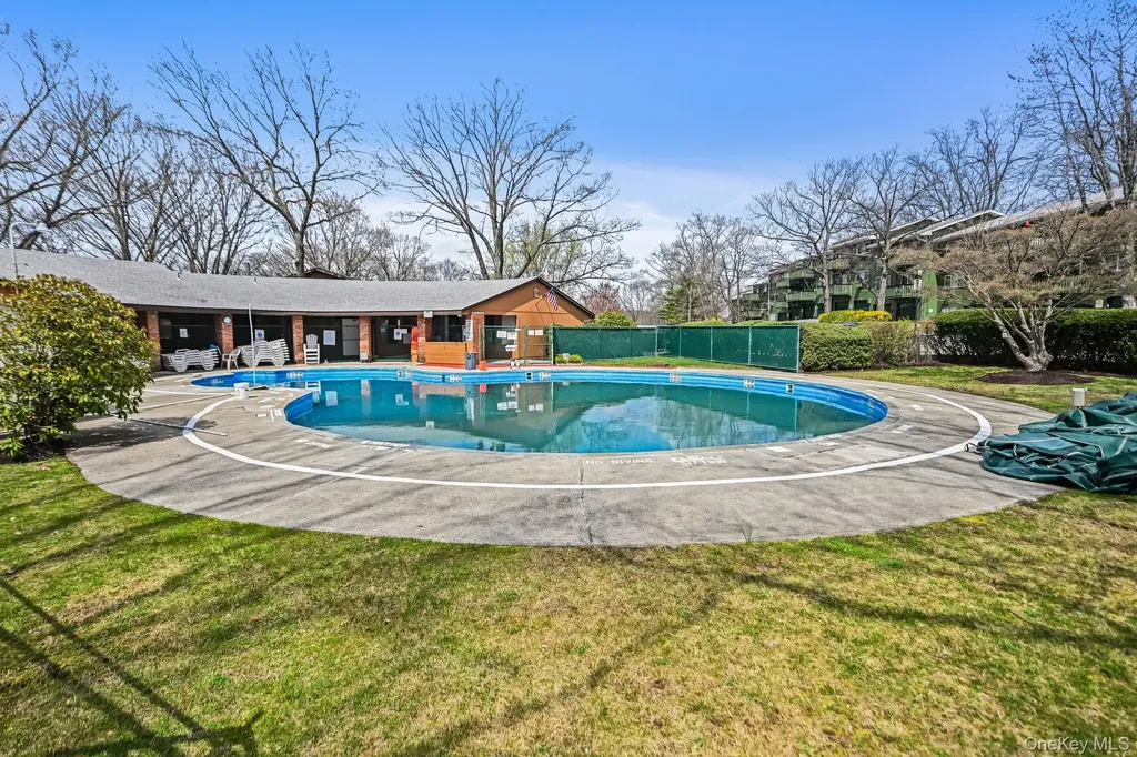105 Coachlight Square Montrose NY 10548