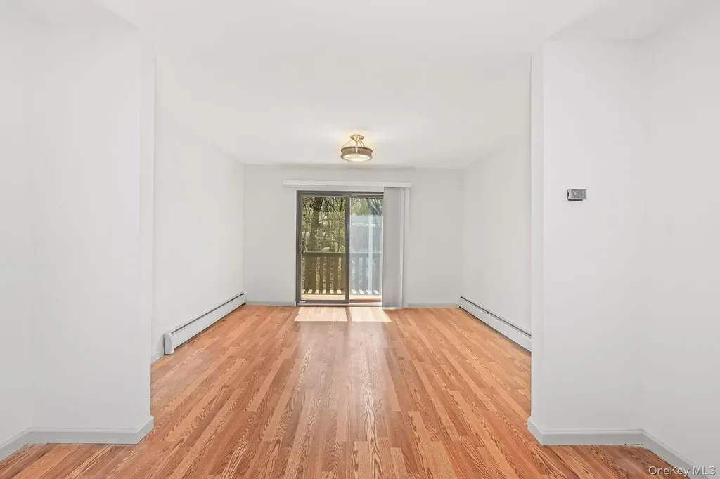 105 Coachlight Square Montrose NY 10548