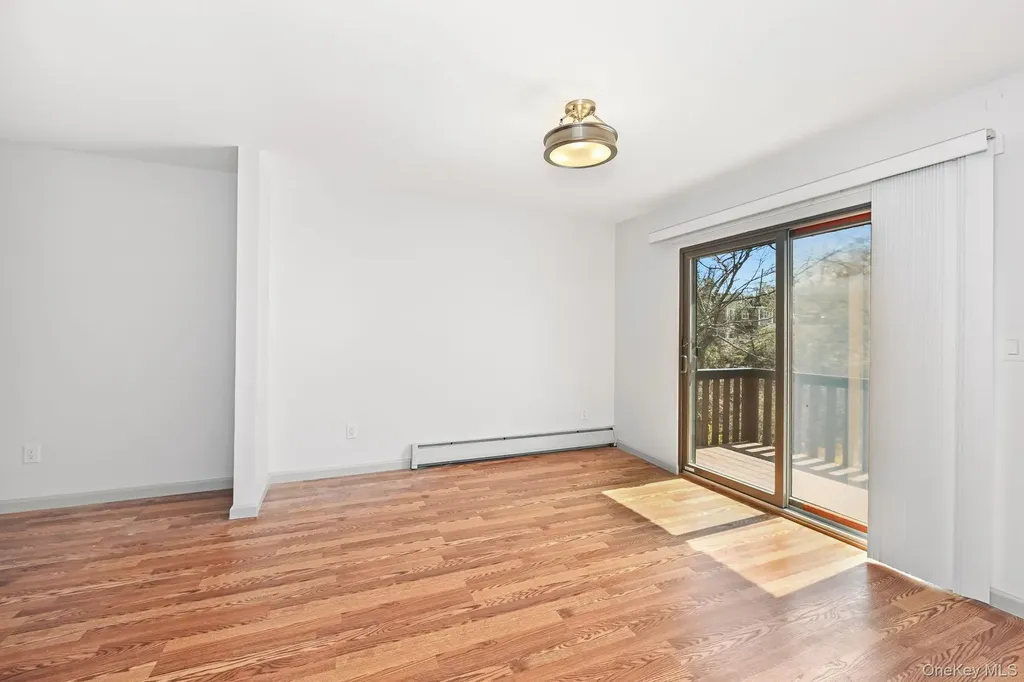 105 Coachlight Square Montrose NY 10548