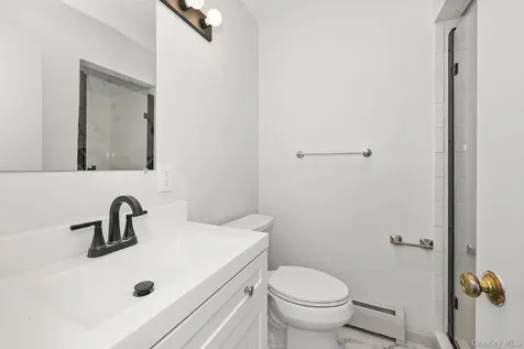105 Coachlight Square Montrose NY 10548
