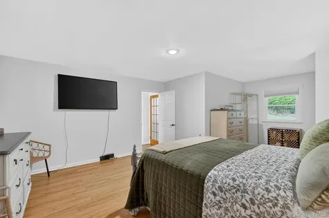 94 Gretna Road Pleasant Valley NY 12569