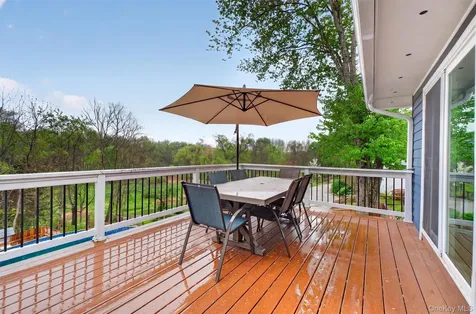 94 Gretna Road Pleasant Valley NY 12569