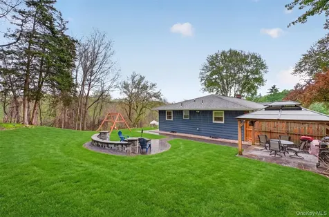 94 Gretna Road Pleasant Valley NY 12569