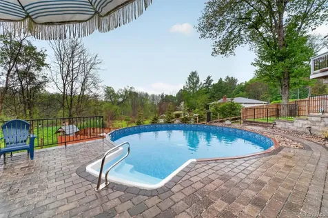 94 Gretna Road Pleasant Valley NY 12569