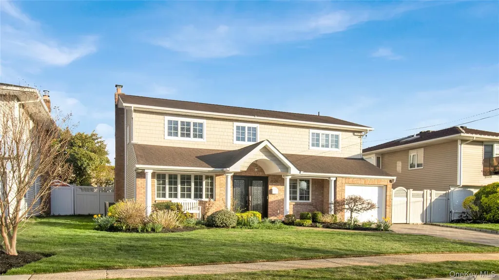 2026 Bliss Place Merrick NY 11566