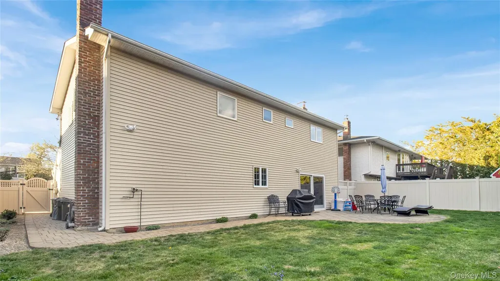 2026 Bliss Place Merrick NY 11566