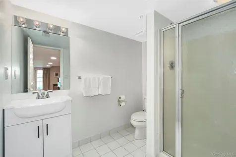 3 Ingleside Lane White Plains NY 10605