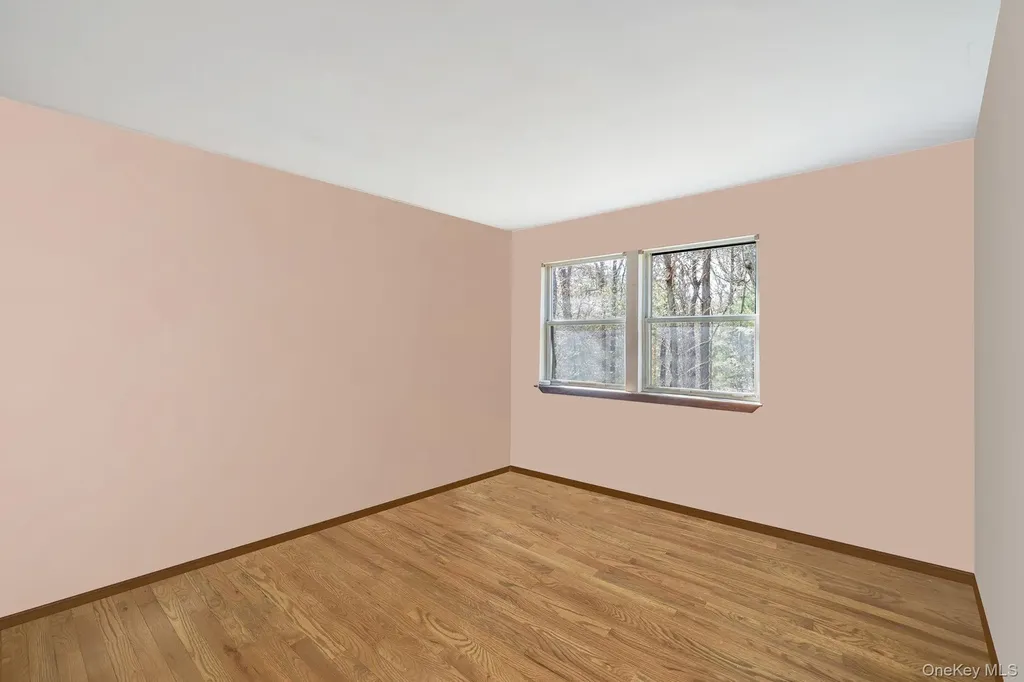 72 W Dennis Lane Coram NY 11727