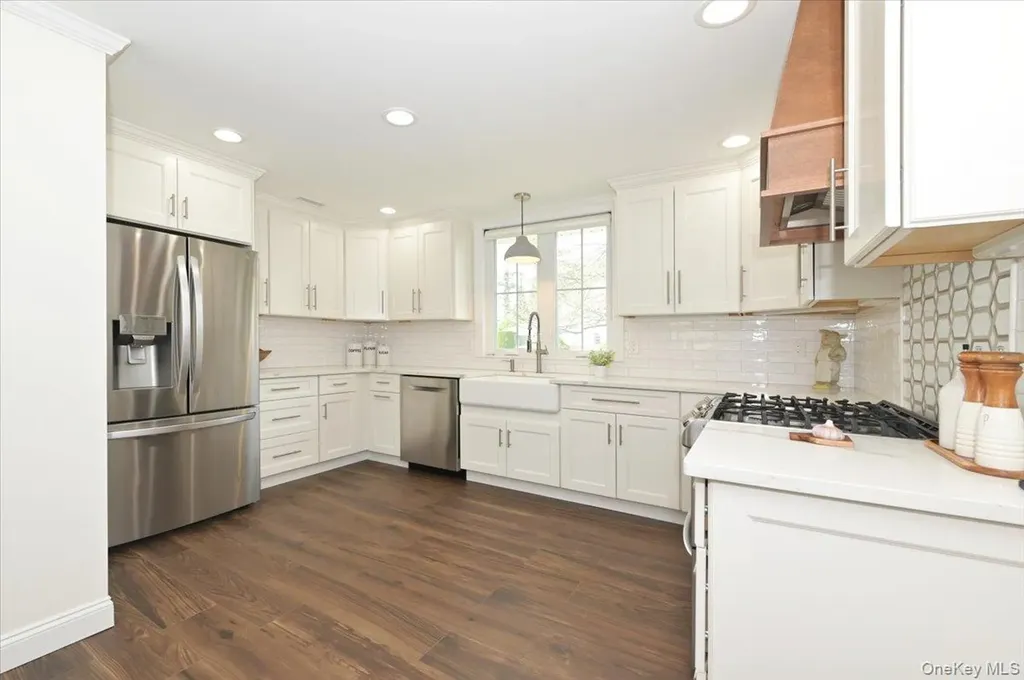 88 Webster Street Westbury NY 11590