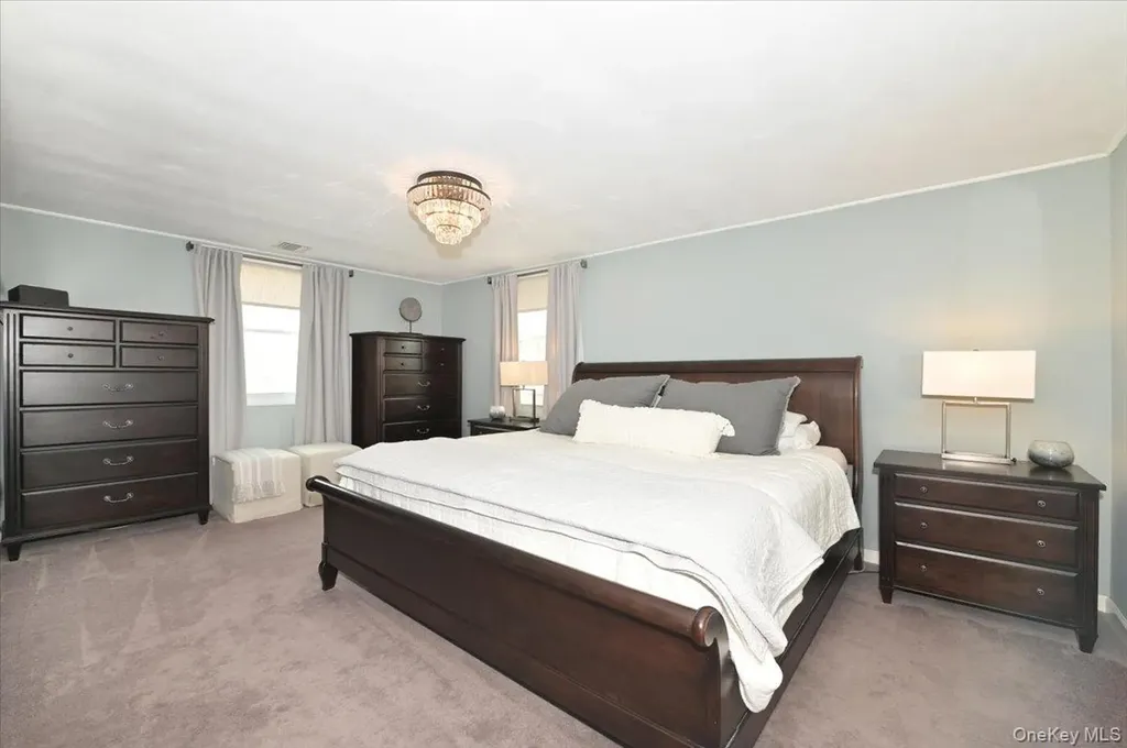 88 Webster Street Westbury NY 11590