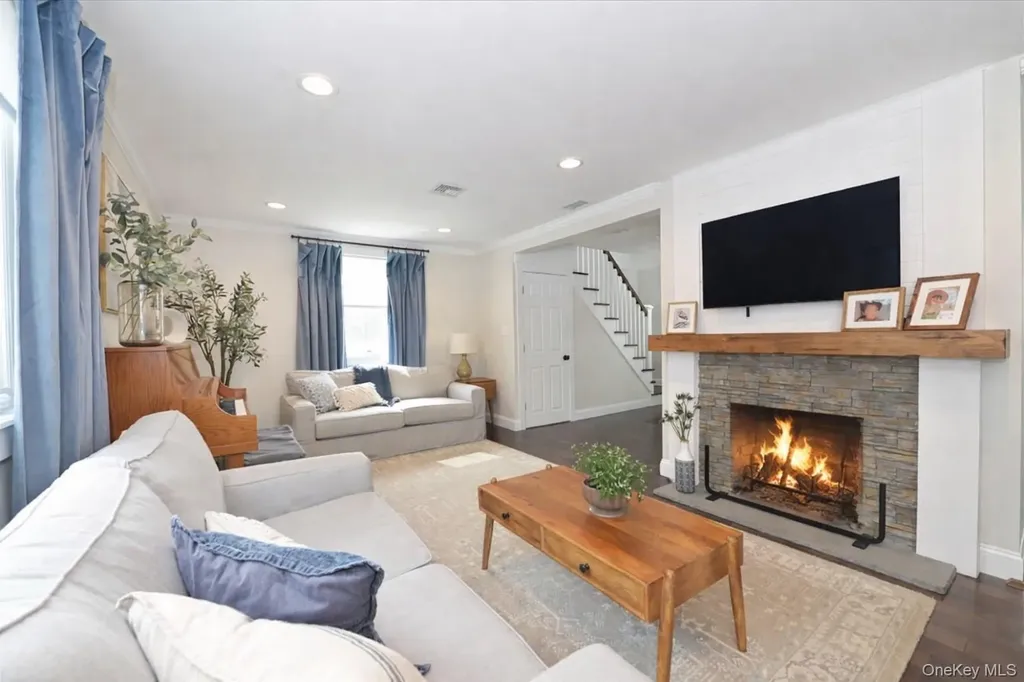 88 Webster Street Westbury NY 11590